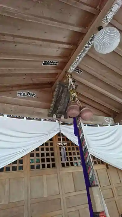 諏訪神社の本殿・本堂