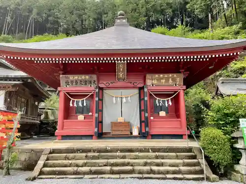 太平山神社の末社