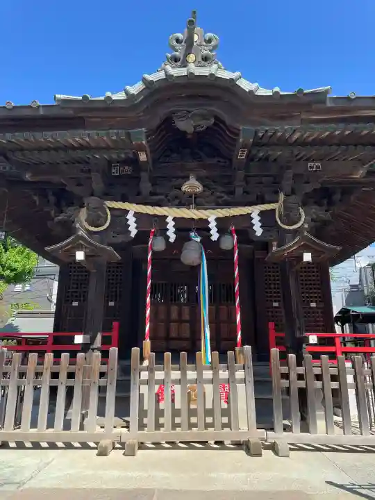 大戸神社の{uncategorized: "未分類", other: "その他", undefined: "問題あり", building: "その他建物", grave: "お墓", sacred_gate: "鳥居", guardian: "狛犬", statue: "像", buddha: "仏像", history: "歴史", nature: "自然", garden: "庭園", animal: "動物", pagoda: "塔", temizu: "手水舎", mountain_gate: "山門・神門", sanctuary: "本殿・本堂", subordinate: "末社・摂社", art: "芸術", scenery: "景色", jizo: "地蔵", ema: "絵馬", goshuin: "御朱印", omikuji: "おみくじ", items: "授与品その他", amulet: "お守り", goshuincho: "御朱印帳", eats: "食事", festival: "お祭り", votive_dance: "神楽", shichigosan: "七五三参", wedding: "結婚式", experience: "体験その他", initially: "初詣", around: "周辺", anti_infection: "感染症対策"}