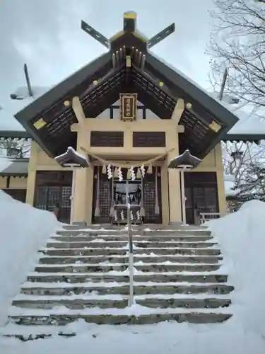 月寒神社の本殿