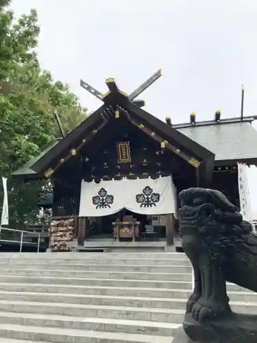 札幌諏訪神社の本殿・本堂