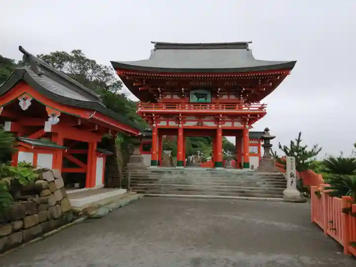鵜戸神宮の山門・神門