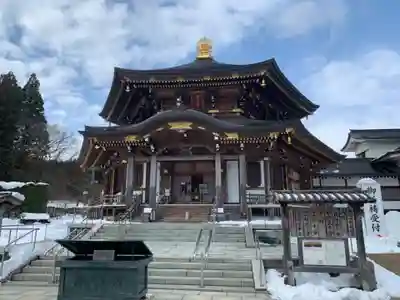 西方寺の本殿・本堂