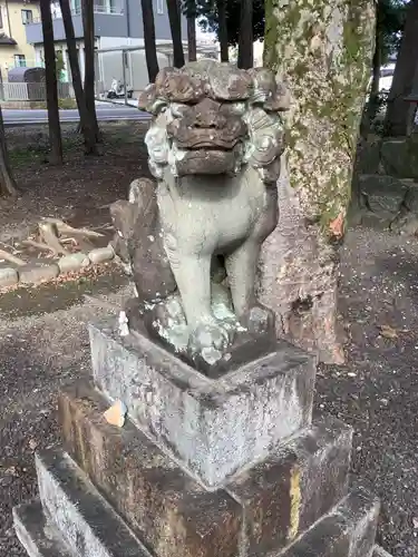 神明社の狛犬