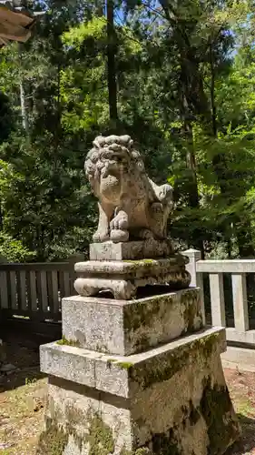 布勢立石神社(滋賀県)