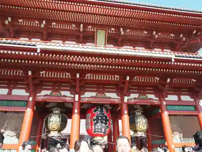 浅草寺の山門・神門