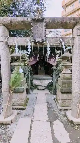 小野照崎神社の鳥居