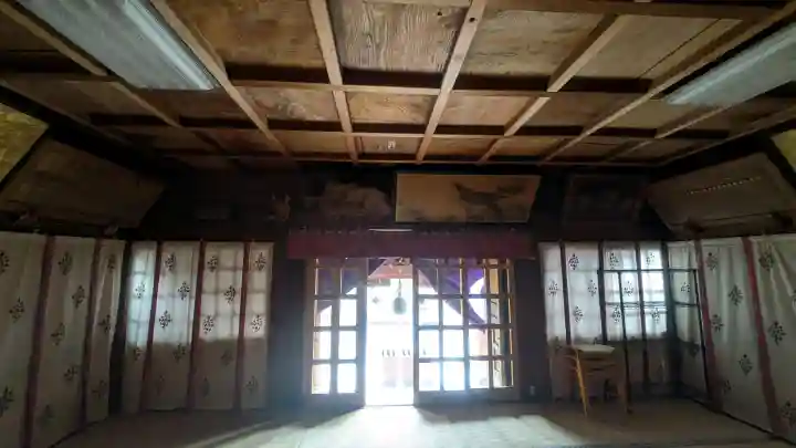 今市瀧尾神社の{uncategorized: "未分類", other: "その他", undefined: "問題あり", building: "その他建物", grave: "お墓", sacred_gate: "鳥居", guardian: "狛犬", statue: "像", buddha: "仏像", history: "歴史", nature: "自然", garden: "庭園", animal: "動物", pagoda: "塔", temizu: "手水舎", mountain_gate: "山門・神門", sanctuary: "本殿・本堂", subordinate: "末社・摂社", art: "芸術", scenery: "景色", jizo: "地蔵", ema: "絵馬", goshuin: "御朱印", omikuji: "おみくじ", items: "授与品その他", amulet: "お守り", goshuincho: "御朱印帳", eats: "食事", festival: "お祭り", votive_dance: "神楽", shichigosan: "七五三参", wedding: "結婚式", experience: "体験その他", initially: "初詣", around: "周辺", anti_infection: "感染症対策"}