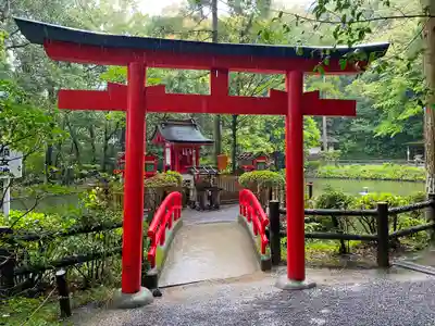 狭井坐大神荒魂神社(狭井神社)の末社・摂社