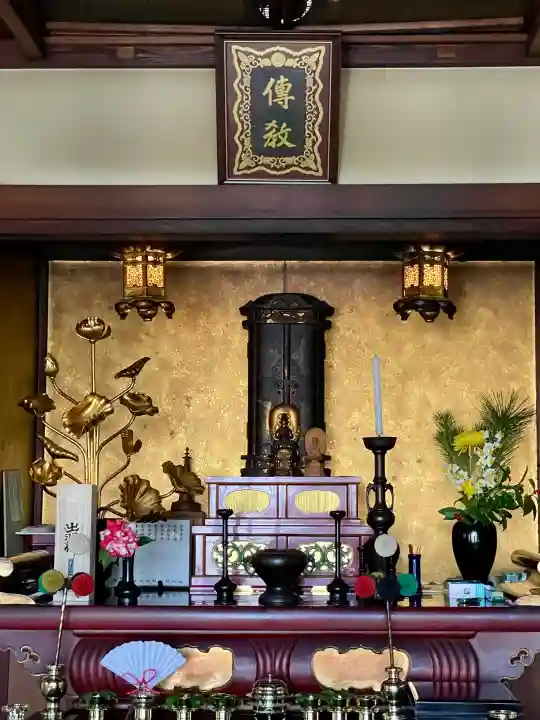 長善寺 妙足院の{uncategorized: "未分類", other: "その他", undefined: "問題あり", building: "その他建物", grave: "お墓", sacred_gate: "鳥居", guardian: "狛犬", statue: "像", buddha: "仏像", history: "歴史", nature: "自然", garden: "庭園", animal: "動物", pagoda: "塔", temizu: "手水舎", mountain_gate: "山門・神門", sanctuary: "本殿・本堂", subordinate: "末社・摂社", art: "芸術", scenery: "景色", jizo: "地蔵", ema: "絵馬", goshuin: "御朱印", omikuji: "おみくじ", items: "授与品その他", amulet: "お守り", goshuincho: "御朱印帳", eats: "食事", festival: "お祭り", votive_dance: "神楽", shichigosan: "七五三参", wedding: "結婚式", experience: "体験その他", initially: "初詣", around: "周辺", anti_infection: "感染症対策"}