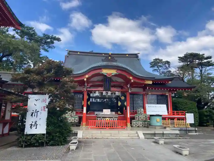 東伏見稲荷神社の本殿・本堂