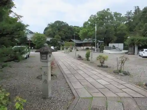 滋賀県護国神社の建物その他