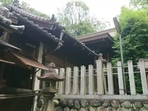 八柱神社（荒尾）の本殿・本堂