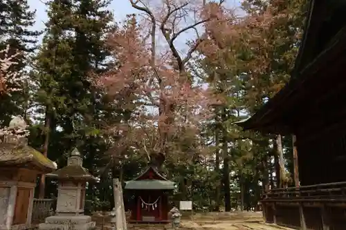 田村神社の末社・摂社