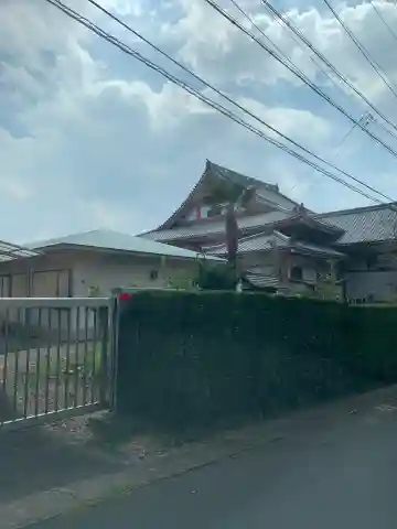 吉定寺の本殿・本堂