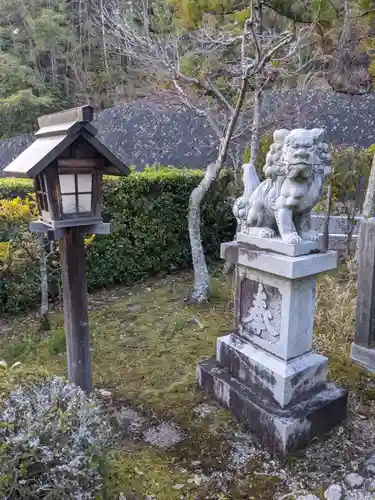 富士椿神社の狛犬