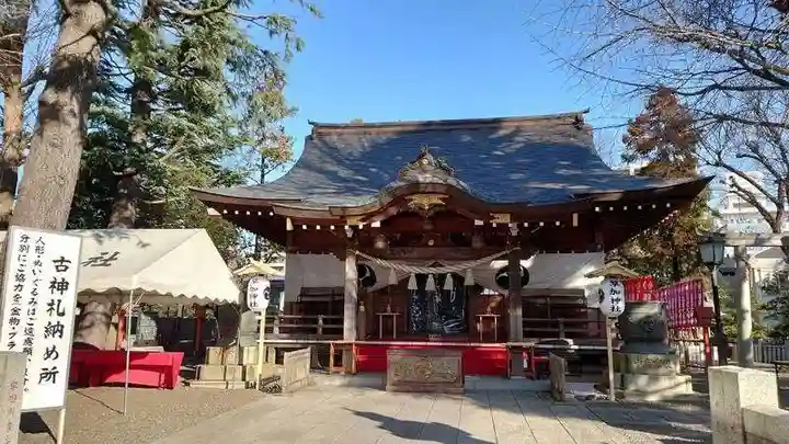 草加神社の本殿・本堂