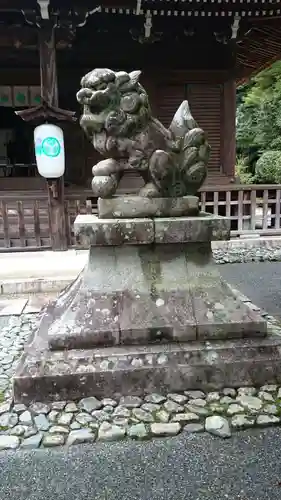 多田神社の狛犬