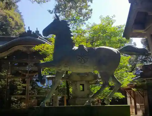 狭野神社の狛犬