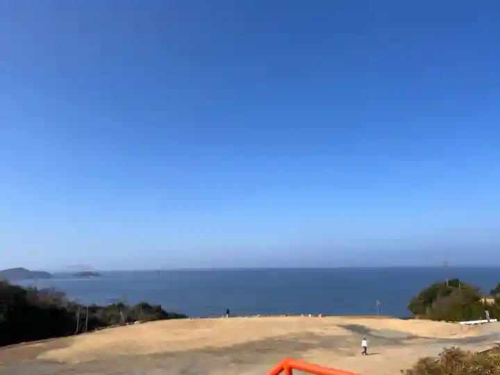 福徳稲荷神社の{uncategorized: "未分類", other: "その他", undefined: "問題あり", building: "その他建物", grave: "お墓", sacred_gate: "鳥居", guardian: "狛犬", statue: "像", buddha: "仏像", history: "歴史", nature: "自然", garden: "庭園", animal: "動物", pagoda: "塔", temizu: "手水舎", mountain_gate: "山門・神門", sanctuary: "本殿・本堂", subordinate: "末社・摂社", art: "芸術", scenery: "景色", jizo: "地蔵", ema: "絵馬", goshuin: "御朱印", omikuji: "おみくじ", items: "授与品その他", amulet: "お守り", goshuincho: "御朱印帳", eats: "食事", festival: "お祭り", votive_dance: "神楽", shichigosan: "七五三参", wedding: "結婚式", experience: "体験その他", initially: "初詣", around: "周辺", anti_infection: "感染症対策"}