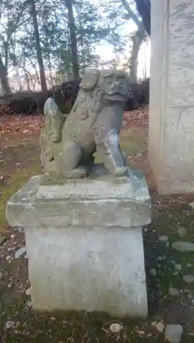 音更神社の狛犬