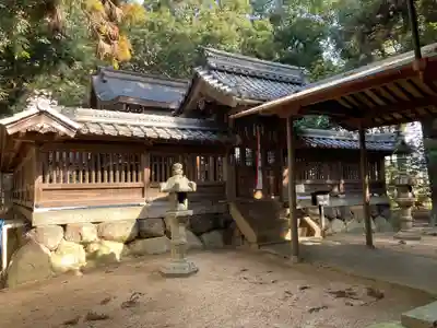 行事神社の本殿・本堂
