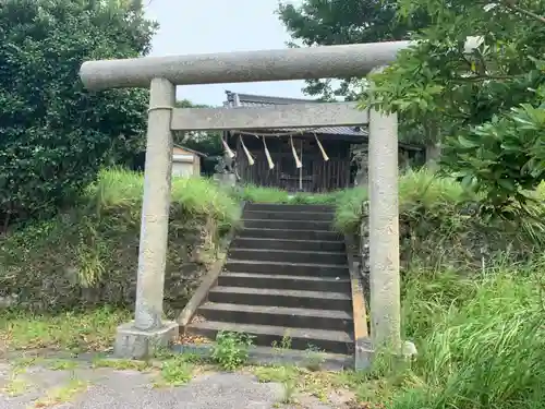 神明神社の鳥居