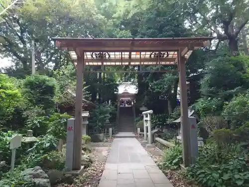 御霊神社の鳥居