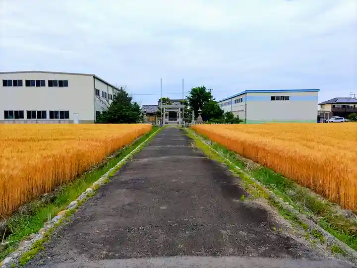 神明社(服岡)のその他建物