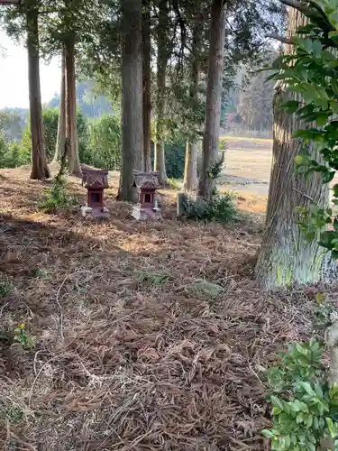 八幡宮(芳井)の末社・摂社