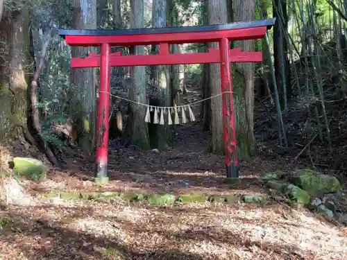 岩倉神社の鳥居