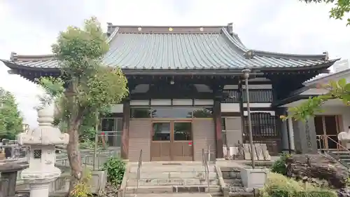 称念寺の本殿・本堂