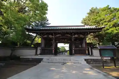 長命寺の山門・神門
