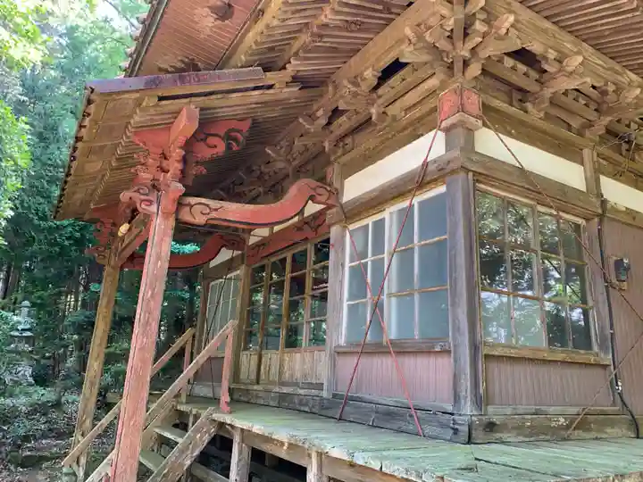 善長院の本殿・本堂