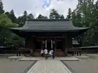 上杉神社の本殿・本堂
