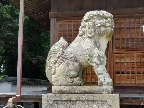 広幡神社の狛犬
