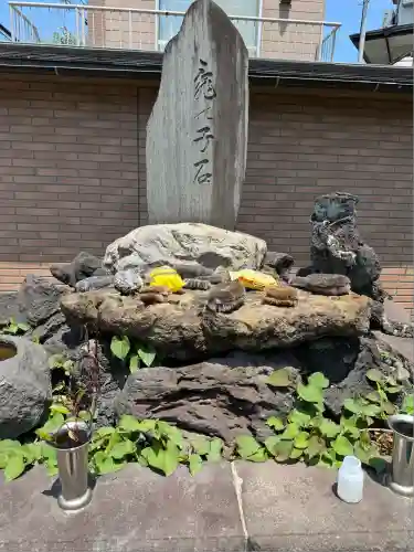 亀の子石神社（亀の子様）(神奈川県)