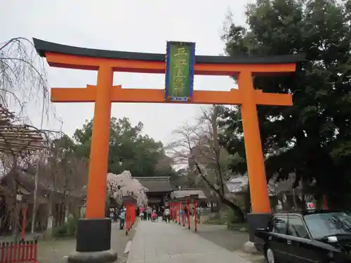 平野神社の鳥居