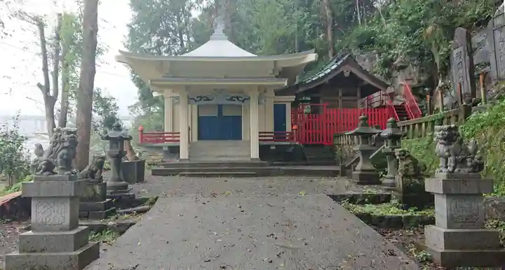 不動院の本殿・本堂