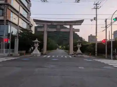 愛媛縣護國神社(愛媛県)