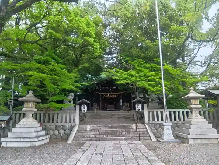 堤治神社の{uncategorized: "未分類", other: "その他", undefined: "問題あり", building: "その他建物", grave: "お墓", sacred_gate: "鳥居", guardian: "狛犬", statue: "像", buddha: "仏像", history: "歴史", nature: "自然", garden: "庭園", animal: "動物", pagoda: "塔", temizu: "手水舎", mountain_gate: "山門・神門", sanctuary: "本殿・本堂", subordinate: "末社・摂社", art: "芸術", scenery: "景色", jizo: "地蔵", ema: "絵馬", goshuin: "御朱印", omikuji: "おみくじ", items: "授与品その他", amulet: "お守り", goshuincho: "御朱印帳", eats: "食事", festival: "お祭り", votive_dance: "神楽", shichigosan: "七五三参", wedding: "結婚式", experience: "体験その他", initially: "初詣", around: "周辺", anti_infection: "感染症対策"}