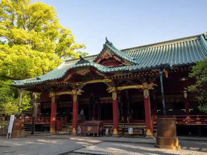 根津神社の{uncategorized: "未分類", other: "その他", undefined: "問題あり", building: "その他建物", grave: "お墓", sacred_gate: "鳥居", guardian: "狛犬", statue: "像", buddha: "仏像", history: "歴史", nature: "自然", garden: "庭園", animal: "動物", pagoda: "塔", temizu: "手水舎", mountain_gate: "山門・神門", sanctuary: "本殿・本堂", subordinate: "末社・摂社", art: "芸術", scenery: "景色", jizo: "地蔵", ema: "絵馬", goshuin: "御朱印", omikuji: "おみくじ", items: "授与品その他", amulet: "お守り", goshuincho: "御朱印帳", eats: "食事", festival: "お祭り", votive_dance: "神楽", shichigosan: "七五三参", wedding: "結婚式", experience: "体験その他", initially: "初詣", around: "周辺", anti_infection: "感染症対策"}