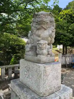 鹿島神社の{uncategorized: "未分類", other: "その他", undefined: "問題あり", building: "その他建物", grave: "お墓", sacred_gate: "鳥居", guardian: "狛犬", statue: "像", buddha: "仏像", history: "歴史", nature: "自然", garden: "庭園", animal: "動物", pagoda: "塔", temizu: "手水舎", mountain_gate: "山門・神門", sanctuary: "本殿・本堂", subordinate: "末社・摂社", art: "芸術", scenery: "景色", jizo: "地蔵", ema: "絵馬", goshuin: "御朱印", omikuji: "おみくじ", items: "授与品その他", amulet: "お守り", goshuincho: "御朱印帳", eats: "食事", festival: "お祭り", votive_dance: "神楽", shichigosan: "七五三参", wedding: "結婚式", experience: "体験その他", initially: "初詣", around: "周辺", anti_infection: "感染症対策"}
