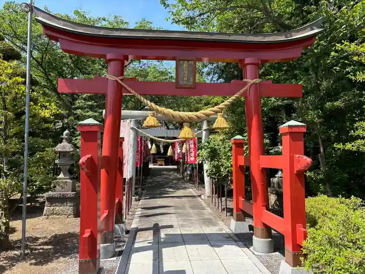 三軒地稲荷神社(茨城県)
