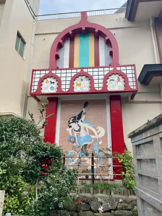 法音寺の{uncategorized: "未分類", other: "その他", undefined: "問題あり", building: "その他建物", grave: "お墓", sacred_gate: "鳥居", guardian: "狛犬", statue: "像", buddha: "仏像", history: "歴史", nature: "自然", garden: "庭園", animal: "動物", pagoda: "塔", temizu: "手水舎", mountain_gate: "山門・神門", sanctuary: "本殿・本堂", subordinate: "末社・摂社", art: "芸術", scenery: "景色", jizo: "地蔵", ema: "絵馬", goshuin: "御朱印", omikuji: "おみくじ", items: "授与品その他", amulet: "お守り", goshuincho: "御朱印帳", eats: "食事", festival: "お祭り", votive_dance: "神楽", shichigosan: "七五三参", wedding: "結婚式", experience: "体験その他", initially: "初詣", around: "周辺", anti_infection: "感染症対策"}