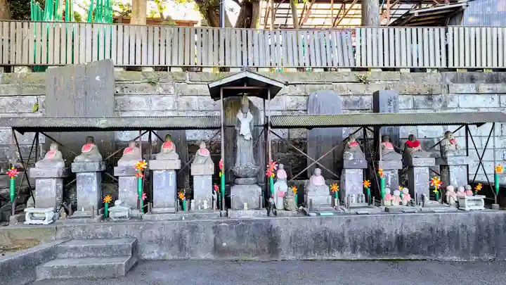 成田山新勝寺の地蔵