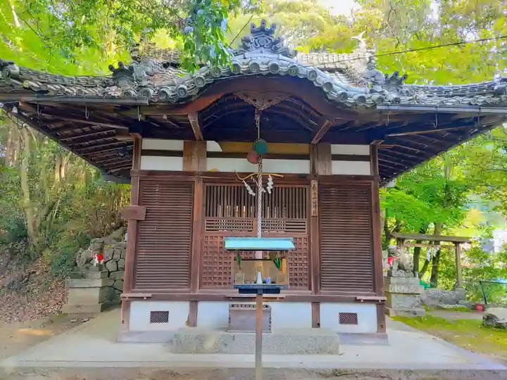 長谷山口坐神社の本殿・本堂