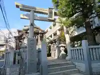 神楽坂若宮八幡神社の鳥居