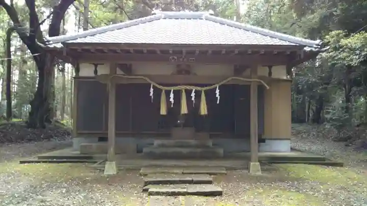 柏田神社の本殿・本堂