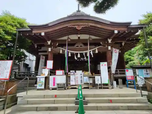 鳩森八幡神社の本殿・本堂